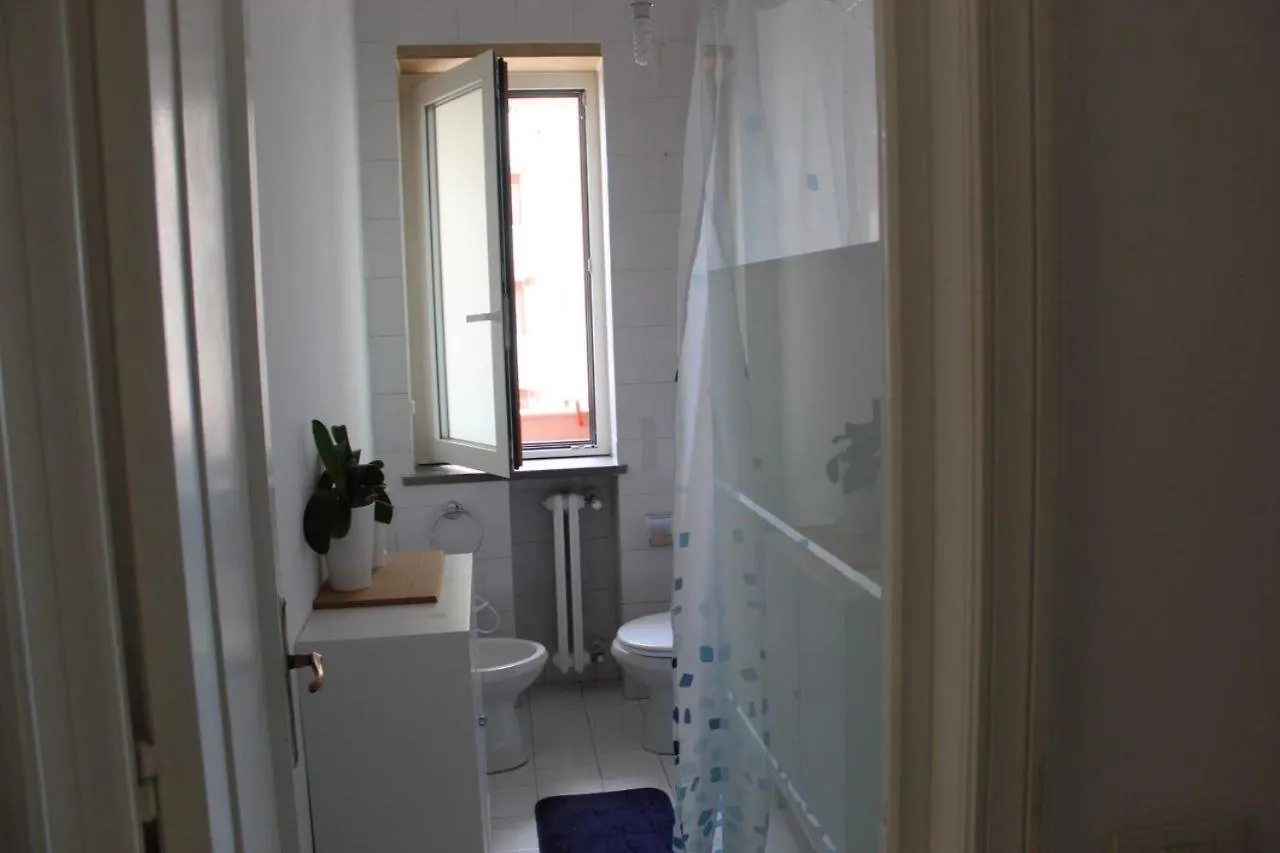 Guest house Pranayama Sea View Room- Shared Bathroom Bari